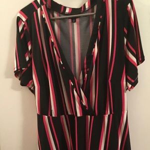 TORRID FLARE BOTTOM TOP